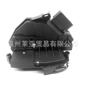 AM5A-U21812-BF ชุดล็อคประตู สำหรับฟอร์ด โฟกัส ปี 2012 ด้านหน้าขวา อะไหล่ทดแทน - Product Image 1