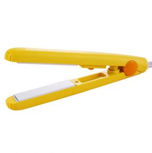 Wireless Hair <b>Straightener</b> 2026 New Arrival <b>Mini</b> Rechargeable Cordless Hair <b>Straightener</b> With Battery - Product Image 3