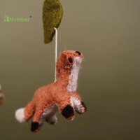 Vente en gros d'autres jouets éducatifs pour bébés Animaux en laine du Népal faits à la main Mobiles pour bébé fille garçon Coran Mobiles pour berceau et berceau