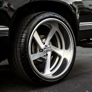Juego de 2 Ruedas Billet 22x8.5 22x12 24x9 24x12 5x5 6x5.5 con Acabado Pulido y Borde Pulido, Estilo Rally para Chevy C10 Tahoe, Llantas Forjadas - Product Image 1