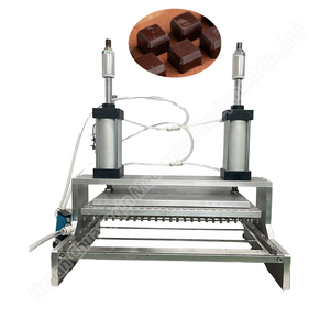 Machine automatique de démoulage de bonbons de vente directe d'usine 304 acier inoxydable avec pompe - Product Image 1