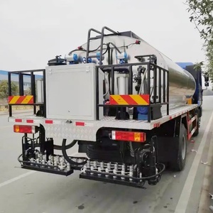 รถบรรทุกฉีดพ่นยางมะตอย/รถบรรทุกจ่ายยางมะตอย ชัคแมน 6x4 ขนาด 12 ลูกบาศก์เมตร - Product Image 5