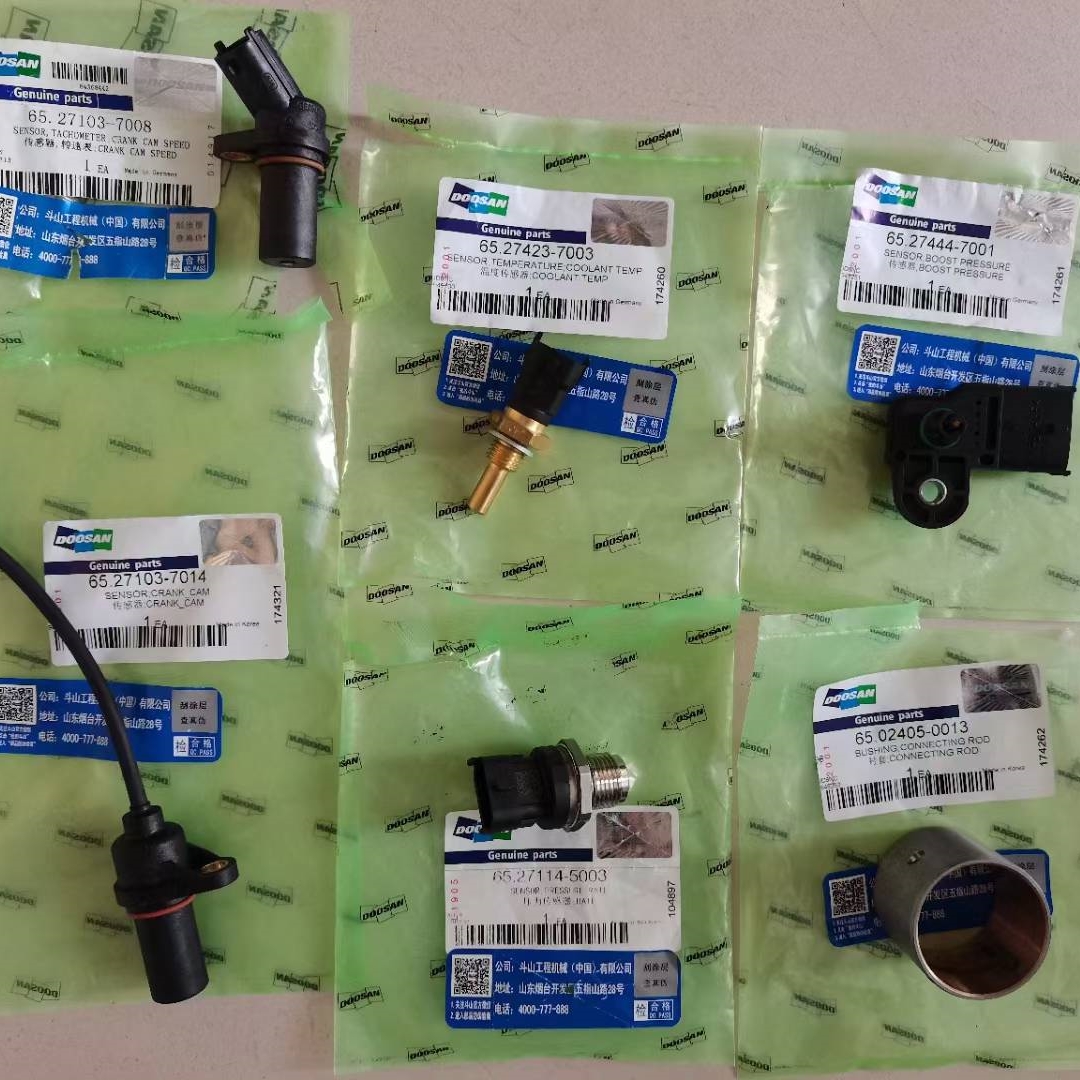 Buy Doosan Water Temp Sensor Compatible With Doosan Excavators