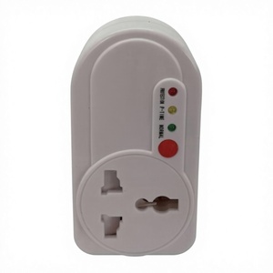 Protezione Automatica da Sovratensione DJ-2188 16A con Presa Universale, Protezione da Sovratensione e Sottotensione per Uso Domestico - Product Image 1