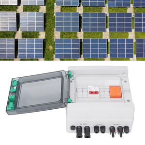 Boîtier de Combinaison PV DC1000V 1 Entrée 1 Sortie <span class=keywords><strong>avec</strong></span> Protection Contre les Surtensions IP65 Matériau PC+ABS Courant Nominale 32A pour Système de Panneaux Solaires - Product Image 6