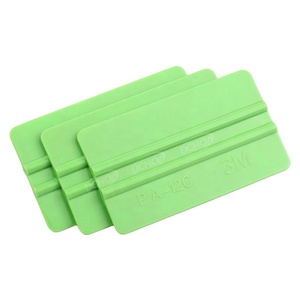 DCHOA Raclette en plastique pour vinyle, outil d'application et de décapage pour film de protection automobile, utilisation sur voiture, fourgonnette, vélo - Product Image 1