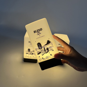 Lampada da Tavolo LED Ricaricabile USB, Luce Notturna Luminosa Moderna con Logo Personalizzato per Feste, Discoteche, Bar, Ristoranti, Decorazione Scrivania - Product Image 5