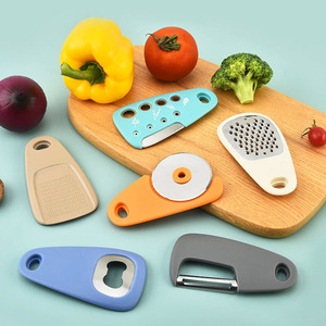 Ensemble de 6 ustensiles de cuisine : râpe à fromage, ouvre-bouteille, éplucheur de légumes, coupe-pizza, presse-ail pour la cuisine - Product Image 3