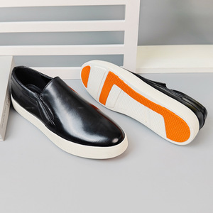 Mocassins en cuir véritable noir pour hommes, bout rond, à enfiler, semelle extérieure en caoutchouc respirant, semelle intermédiaire en EVA, chaussures décontractées toutes saisons - Product Image 4