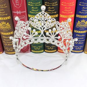 Diadema di perle di cristallo di lusso grande corona regolabile in lega completa rotonda alla moda accessorio per capelli corona di diadema - Product Image 5