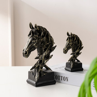 Chine Vente en gros Mart American Creative Horse Head Home Ornement en résine dans la salle d'étude
