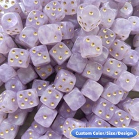Dés en résine violette à texture de pierre avec logo personnalisé, dés D6 de 16 mm, coins arrondis lisses, points dorés, pour jeux de société