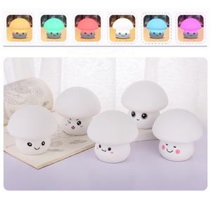 Luz Nocturna pequeña recargable para niños, lámpara táctil colorida de silicona con forma de seta Led, regalo de Navidad - Product Image 2