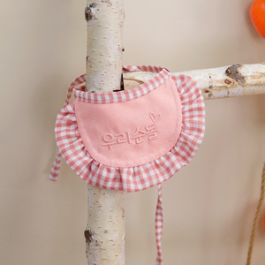 Preciosa bandana personalizada para perro estilo coreano, de algodón suave y poliéster estampado, ecológica, a la moda, cómoda para invierno, verano y primavera. - Product Image 6