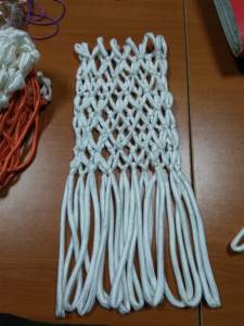 Großhandel Weiß 12 <span class=keywords><strong>Loop</strong></span> 7 Knot 56cm Länge Basketball Hoop Net Polyester 170g ~ 200g - Product Image 2