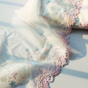 Tela de Voile Suave con Bordado de Flores Grandes en <span class=keywords><strong>Color</strong></span> <span class=keywords><strong>Rosa</strong></span>, Estilo Japonés, con Ribete de Encaje, 100% Poliéster, Soluble en Agua, 20cm de Ancho - Product Image 5