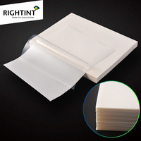Rouleau de matériau d'étiquetage imprimable à jet d'encre en PET transparent, adhésif acrylique permanent pour l'impression d'autocollants sur les flacons cosmétiques