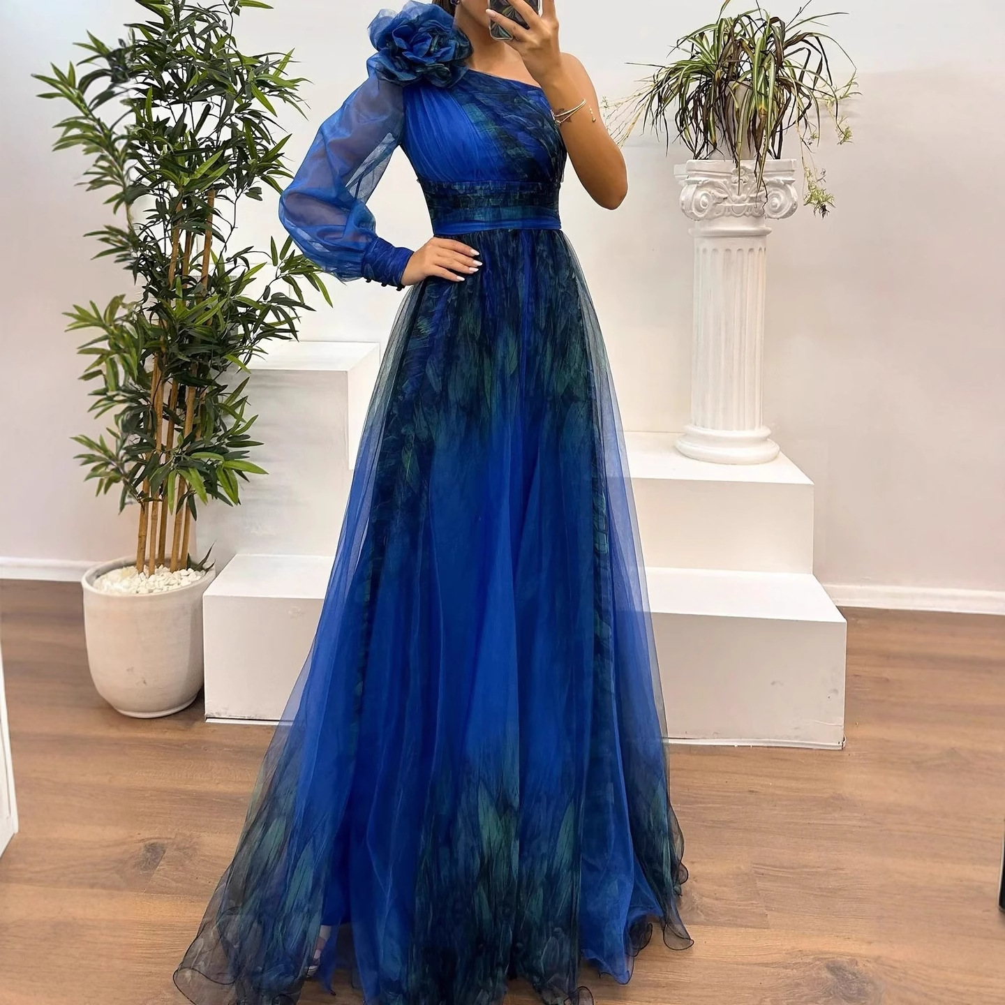 sachin and babi light blue dress Story Black Scalloped Sweetheart-Neck Maxi Dress With Embellished-De  Club  L London
