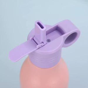 Bouteille d'eau de sport isotherme en acier inoxydable de 18 oz, vente chaude 2025, logo personnalisé, performance thermique de 12 à 24 heures, gobelets de voyage - Product Image 4