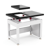 Tables anti-vibrations pour laboratoires de chimie et de biologie médicale, avec plans de travail en granit/marbre, pour une équilibre optimal sans vibrations