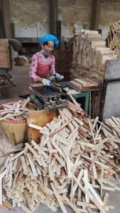 <span class=keywords><strong>Cuñas</strong></span> <span class=keywords><strong>de</strong></span> <span class=keywords><strong>Madera</strong></span> Hechas a Mano <span class=keywords><strong>para</strong></span> <span class=keywords><strong>Instalar</strong></span> <span class=keywords><strong>Puertas</strong></span> y Ventanas, Material <span class=keywords><strong>de</strong></span> <span class=keywords><strong>Madera</strong></span> con Estampado y Barnizado <span class=keywords><strong>para</strong></span> Almacenamiento y Uso Artesanal - Product Image 6