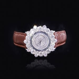 Reloj de Cuarzo Impermeable con Cristales de Zafiro y Plata de Ley 925, Diseño Sunburst con Incrustaciones Completas de Moissanita VVS para Mujer - Product Image 3