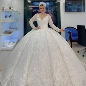 S0310G 2026 Elegant New Hot -selling Lace V -neck Tie the Bride Chapel Bow Gown Train Wedding Dress - Product Image 1