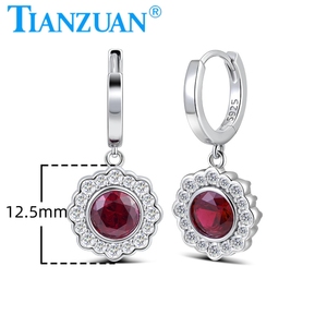 Pendientes <span class=keywords><strong>de</strong></span> Aro Redondos <span class=keywords><strong>de</strong></span> Plata <span class=keywords><strong>de</strong></span> Ley 925 con Rubí Creado en Laboratorio y Moissanita Redonda Lateral, Joyería para Regalo, Uso Diario o Fiestas - Product Image 2