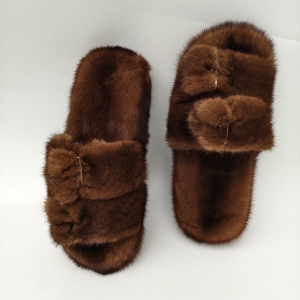 Nuove <span class=keywords><strong>scarpe</strong></span> Casual piatte da donna alla moda <span class=keywords><strong>e</strong></span> sandali da esterno in pelliccia di visone per pantofole da donna per l'estate <span class=keywords><strong>e</strong></span> l'inverno con soletta in PVC - Product Image 5