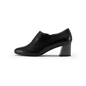 Vendita diretta in fabbrica moda italia scarpe da donna in pelle tacco grosso scarpe Casual per donna e donna