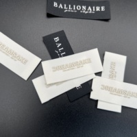 Étiquettes en silicone 3D personnalisées, étiquettes tissées de luxe, étiquettes lavées avec logo de marque pour vêtements, robes, chapeaux, pantalons, chaussures, chaussettes, sacs