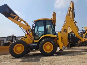 Chargeuse-pelleteuse JCB d'occasion JCB4CX 3CX 4CX 4X4, moteur d'origine, chargeuse frontale, tracteur, charge nominale de 4 tonnes, puissance de 129 kW - Product Image 4