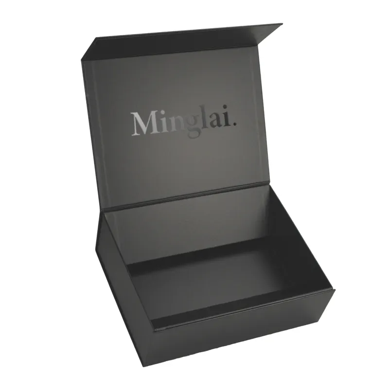 Kotak Hadiah Kertas Lipat Laminasi Matt Penutupan Magnetik Khusus dengan Logo Pelapis UV Hitam Mengkilap