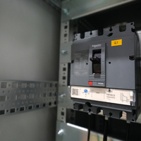 Armoire de distribution d'alimentation LV, panneau de commande d'instruments, boîtier en acier laminé à froid IP54 pour usines industrielles