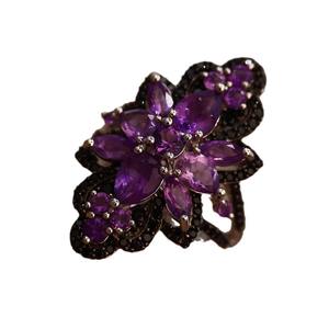 Bague en alliage incrustée d'améthyste et de spinelle noire de la série Counterattack, bijoux vintage pour anniversaire - Product Image 5