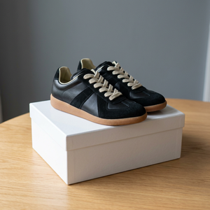 2026 Custom High Quality Denim Minimalist Lightweight Comfort Footwear Wear Resistant Walking Style <b>Flats</b> - Product Image 3