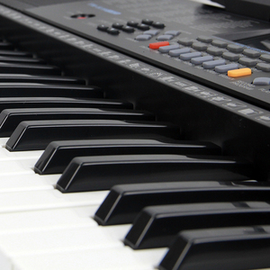 <span class=keywords><strong>Piano</strong></span> eléctrico OEM de 818 61 teclas con reproductor USB <span class=keywords><strong>MP3</strong></span>, modo de enseñanza e interfaz de sustain - Product Image 2