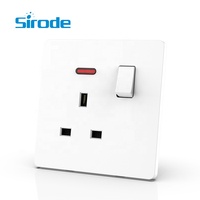 Série Sirod T7 norme britannique conception ultra-mince couleur blanche prise murale électrique multifonction à 5 broches pour la maison