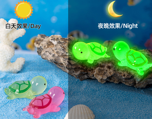 Couleurs mélangées grands <span class=keywords><strong>et</strong></span> petits enfants collection mini jouets tortues de mer figurine tortue mignon résine lumineuse - Product Image 4
