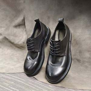 Chaussures plates pour hommes en cuir véritable italien, élégantes, imperméables, respirantes et légères, idéales pour l'automne, les mariages et les affaires - Product Image 1