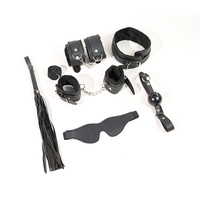 Ensemble de 6 pièces de restraints BDSM Netphi avec menottes pour poignets et chevilles, collier, bâillon à boule, bandeau pour les yeux et fouet sexuel, jouet sexuel pour couples pour la chambre à coucher