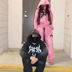 Trajes Deportivos Personalizados Unisex, Conjunto para Correr, 340 GSM, Bordado con Flores, Traje Largo Multideportivo para Hombre y Mujer - Product Image 2