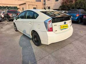 Voiture d'occasion à <span class=keywords><strong>vendre</strong></span> Toyota <span class=keywords><strong>Prius</strong></span> <span class=keywords><strong>2012</strong></span> 1.8L Version standard Boîte de vitesses E-CVT 5 places Traction avant Hayon - Product Image 6