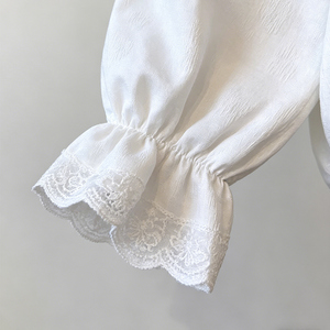 Elegante Maglietta Bianca in Pizzo Traspirante per Bambine, T-Shirt Base Versatile a Maniche Lunghe, Nuovo Stile Primavera-Autunno - Product Image 4