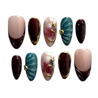 24 faux ongles gothiques faits à la main, forme amande moyenne, avec papillons 3D, étoiles argentées et motifs irréguliers, prêts à poser, style punk noir Y2K