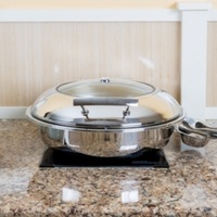 Marupin Elektrischer Edelstahl-Induktions-Chafing-Dish mit Hoher Effizienz und Weichglas-Oberfläche 220-240V Modell MLP-4331 für Hotels und Restaurants
