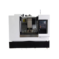 Centre d'usinage vertical CNC VMC855 à 3 axes avec broche BT40 et guides linéaires pour moules de précision