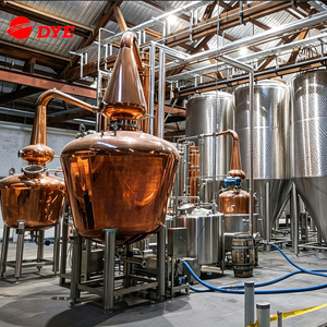 Alambique de cobre de 2000L+1500L para destilación de whisky con fermentador y tanque de maceración: Servicio integral, desde el diseño hasta la instalación - Product Image 1