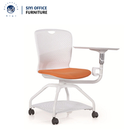 Chaise de formation ergonomique pliable avec appui-tête en tissu réglable, design moderne pour conférences et utilisation avec tablette d'écriture