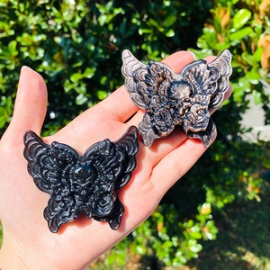 Venta al por mayor artesanías naturales de alta calidad talladas a mano de plata obsidiana calaveras de mariposa tallas para la decoración - Product Image 4